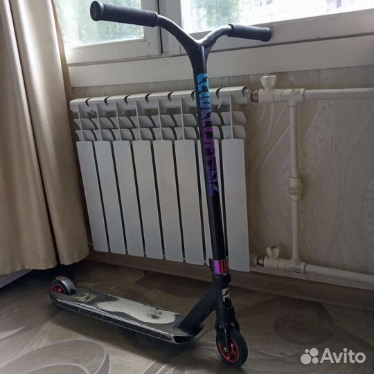 Трюковой самокат Reaction stunt 3