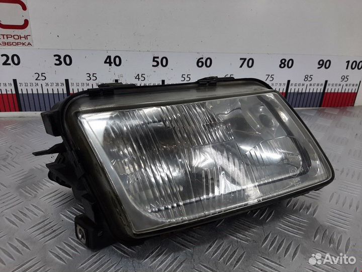 Фара правая Audi A3 8L 1996 8L0941030A