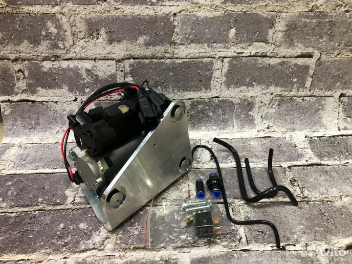 Компрессор Ровер Спорт Л320 AMK LR038148