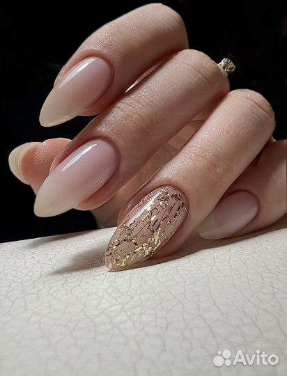 Маникюр/педикюр