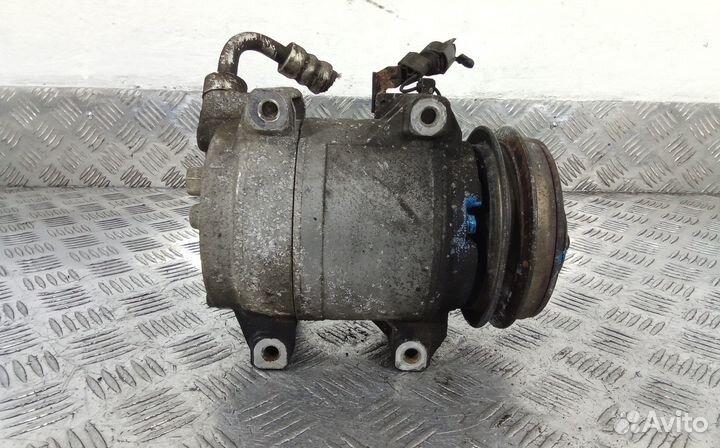 Компрессор системы кондиционирования Mitsubishi L2