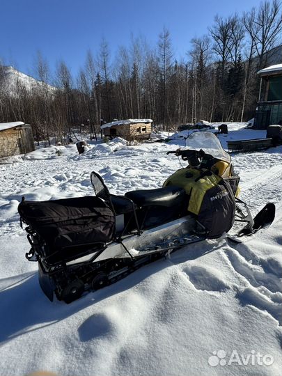 Продам снегоход Стелс Витязь 800