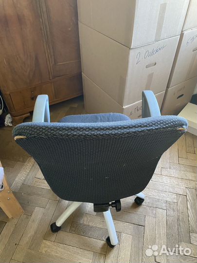 Компьютерное кресло