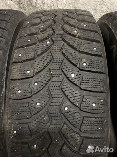 Bridgestone Blizzak Spike-01 225/60 R17