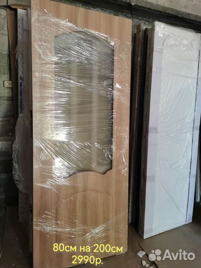 Двери межкомнатные с витрины