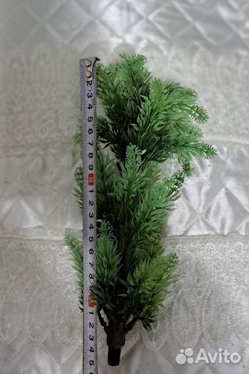 Веточка ели, пластик