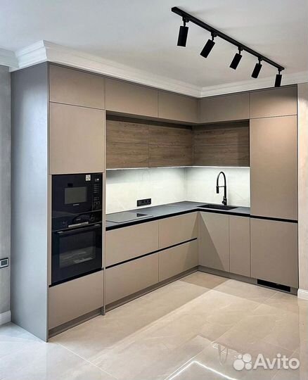 Угловая кухня на заказ