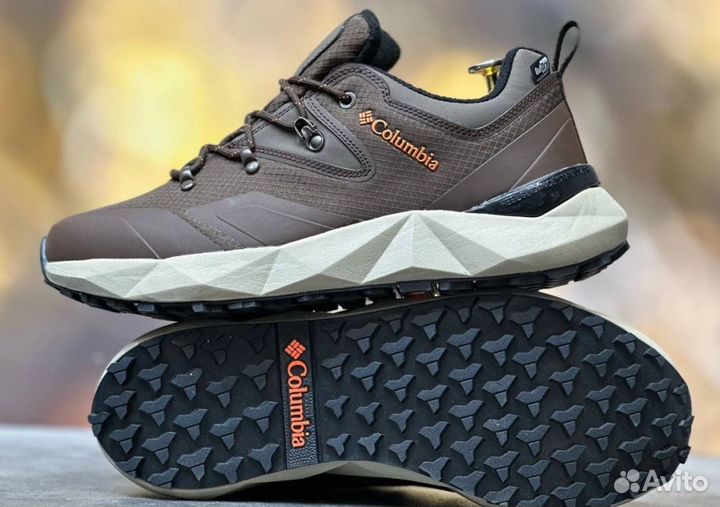 Кроссовки Columbia современные