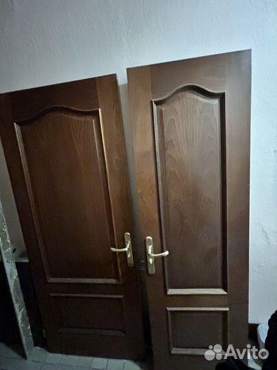 Двери межкомнатныеиз массива ясеня
