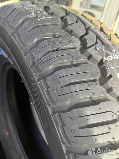 Royal Black Royal A/T 245/70 R16 106T