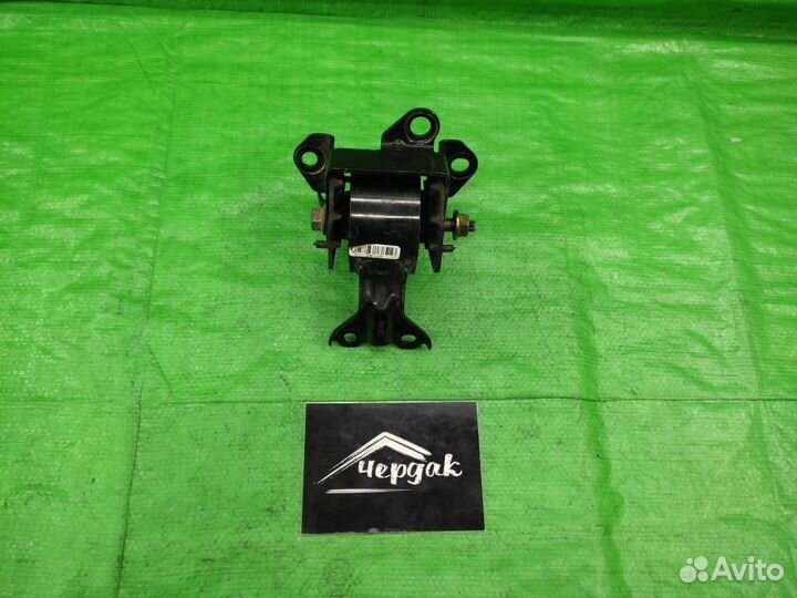 Подушка двигателя лев. Dodge Caliber