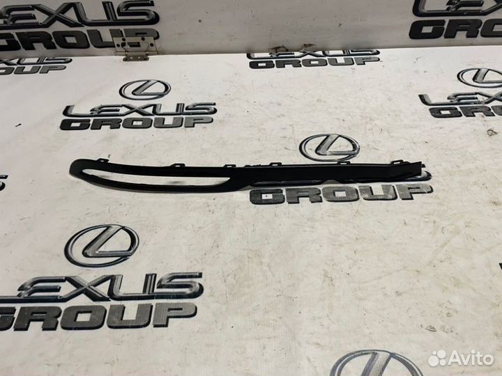 Молдинг на бампер лев. зад. Land Rover Range Rover