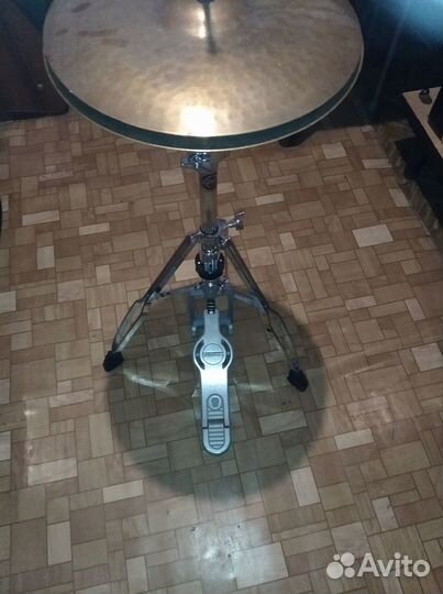 Стойка Hi-Hat