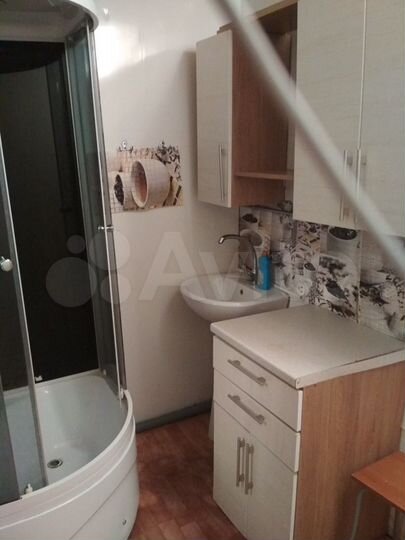 Комната 18 м² в 1-к., 1/2 эт.