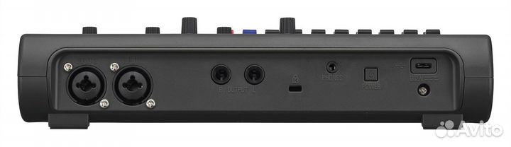 R12 портастудия Zoom