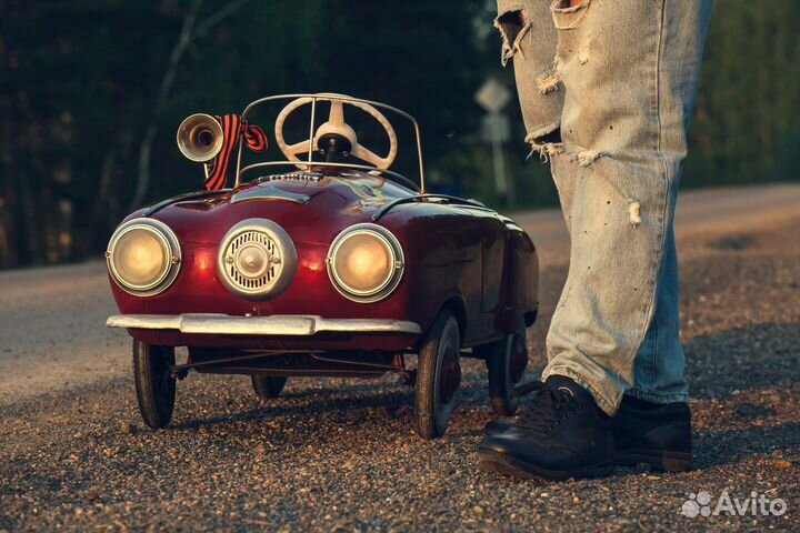 Детская педальная машина СССР для фотосессии в фот