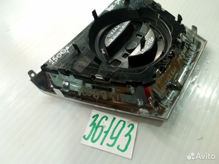 Nissan Qashqai хром накладка решетки радиатора