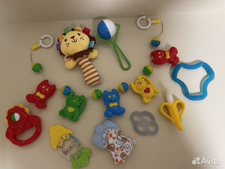 Игрушки погремушки