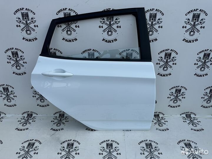 Дверь задняя правая Hyundai Solaris Хэтчбэк Ориг