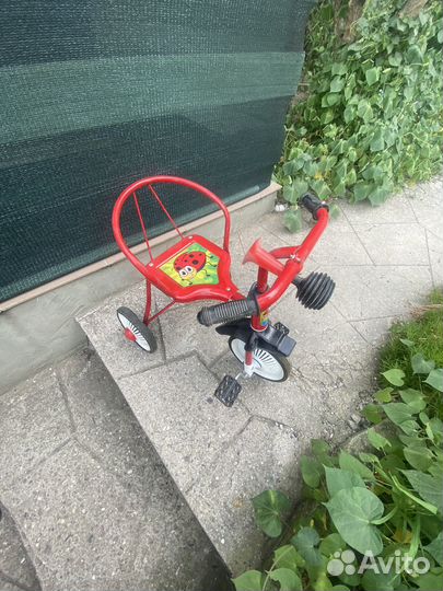 Детский трехколесный велосипед