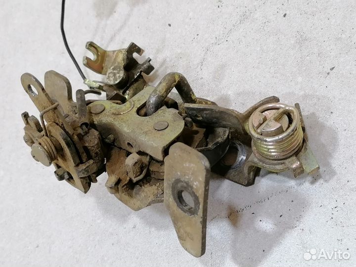 Замок багажника для Kia Sephia/Shuma 1996-2001