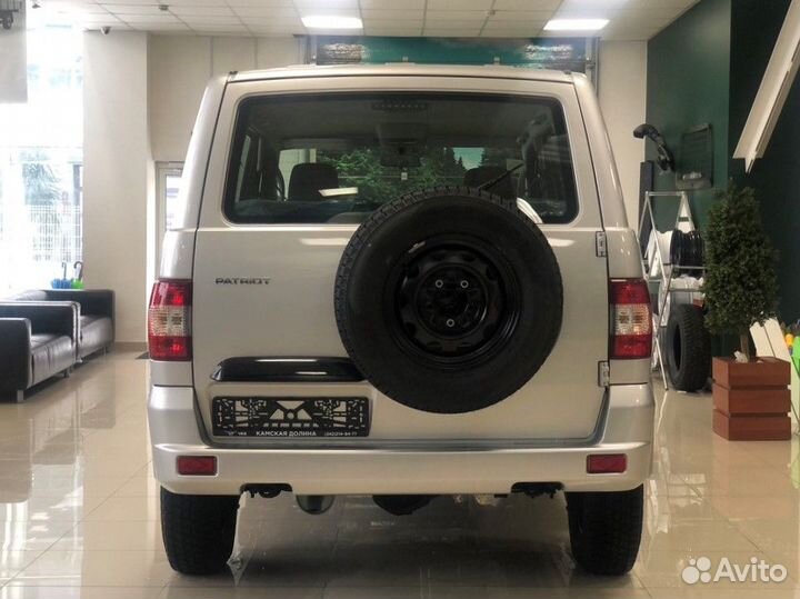 УАЗ Patriot 2.7 МТ, 2022