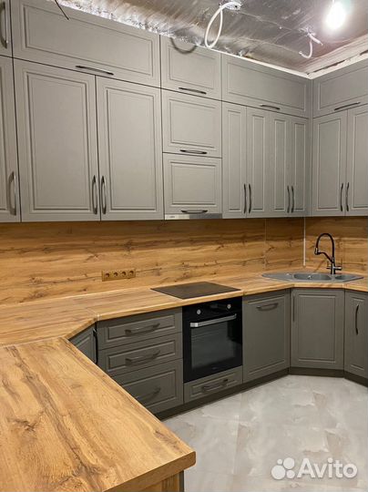Кухонный гарнитур новый на заказ