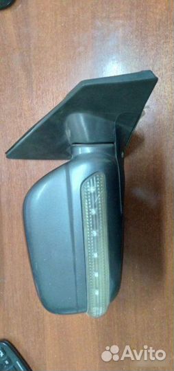 Зеркало правое Geely Mk Cross