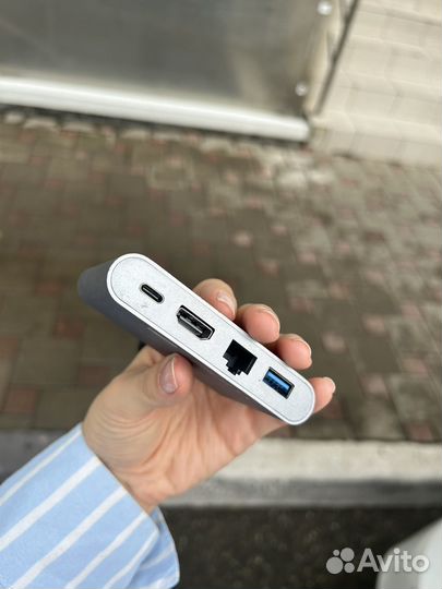 Док станция