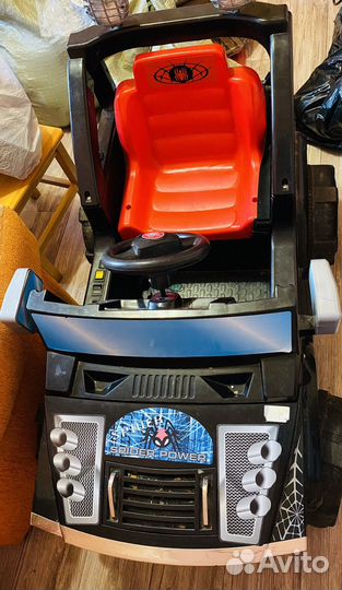 Детский электромобиль