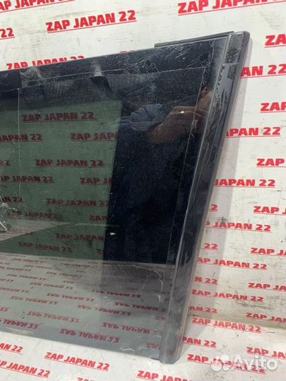 Стекло собачника правое Mitsubishi Challenger K96