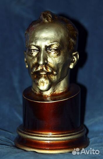 Голова Дзержинского, тонированная под бронзу 23 см