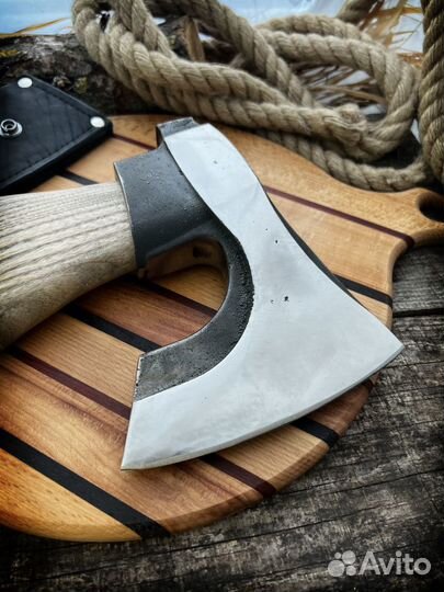 Топор Фин из кованой стали 9хс