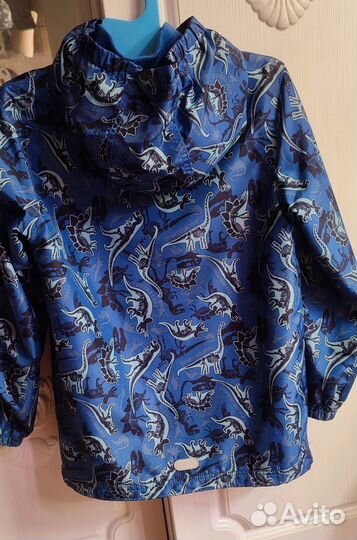 Ветровка на мальчика на флисе 134