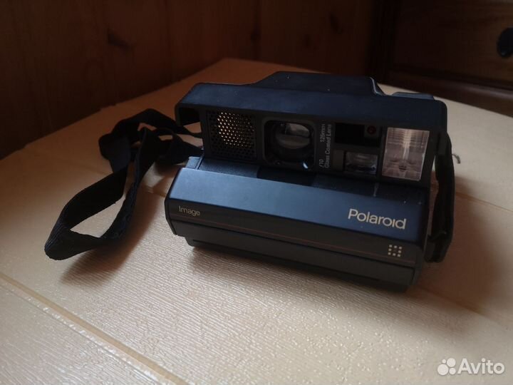 Фотоаппарат моментальный polaroid