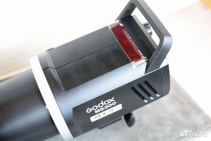 Студийная вспышка Godox MS300 + Рефлектор (Новое)