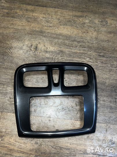 Renault logan 2 рамка торпеды