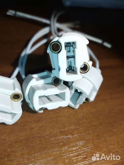 Патроны для галогеновых ламп FY-E35