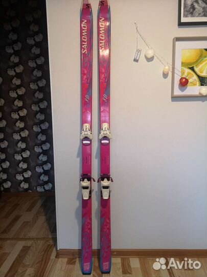 Горные лыжи Salomon