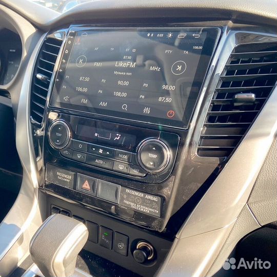 Штатная магнитола Mitsubishi Pajero Sport