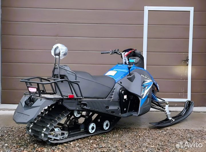 Снегоход Alpine VOX200