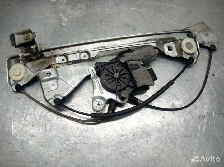 Стеклоподъемник передний левый Cadillac Cts 2010