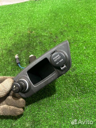 Прикуриватель Kia Rio 2 JB G4EE 2006