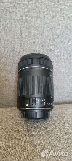 Объектив Canon 18-135 IS
