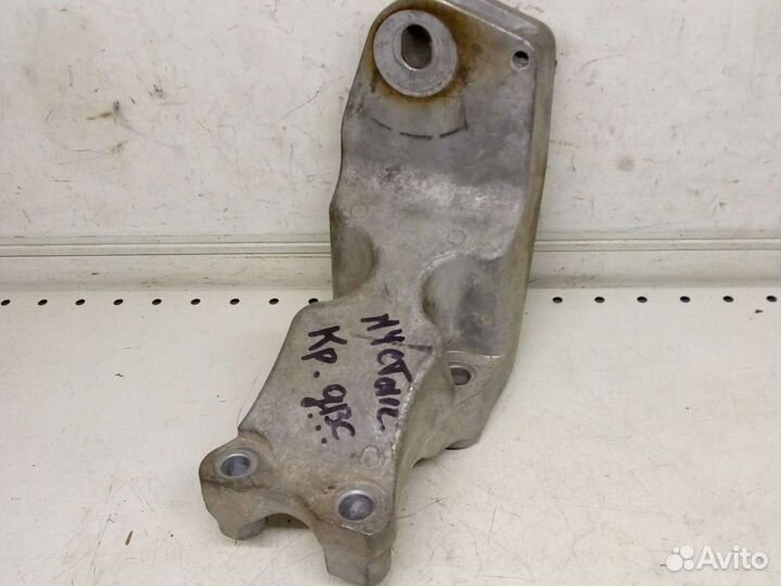 Крепление двс Форд Мустанг