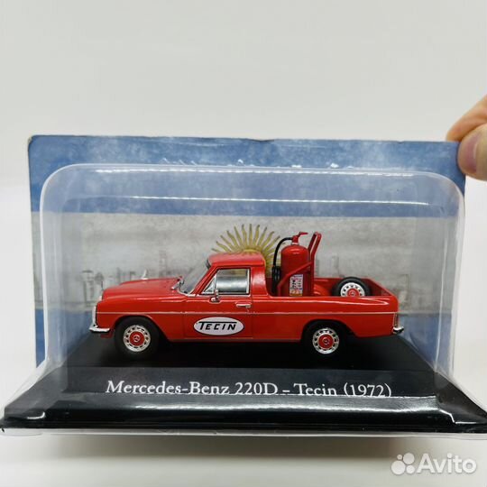 Mercedes-Benz 220D W115 Tecin 1972 Altaya 1:43