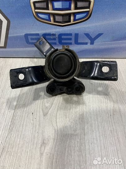 Опора двигателя двс Кронштейн Geely emgrand X7 Пра
