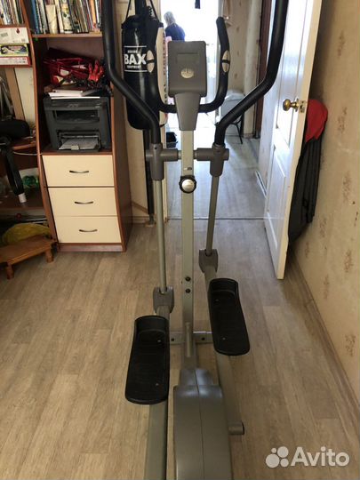 Эллиптический тренажер torneo