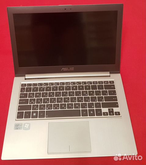 Ноутбук asus ZenBook UX31APrime отличное состояние
