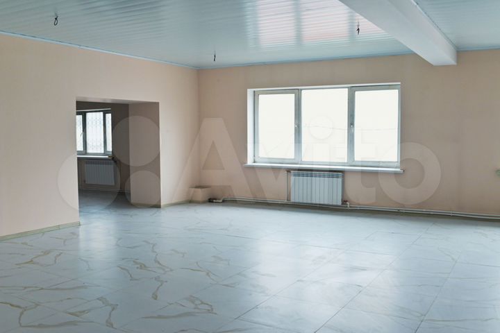 Свободного назначения, 1348 м²